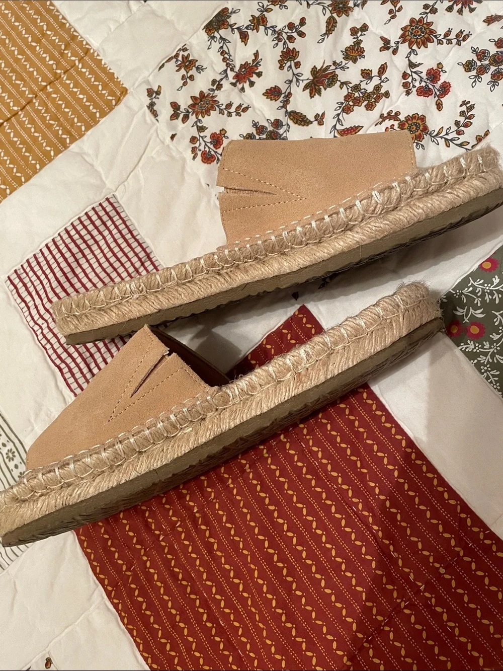 Haute Hippie Style size 8 fun beige leather upper and soft espadrille sandals